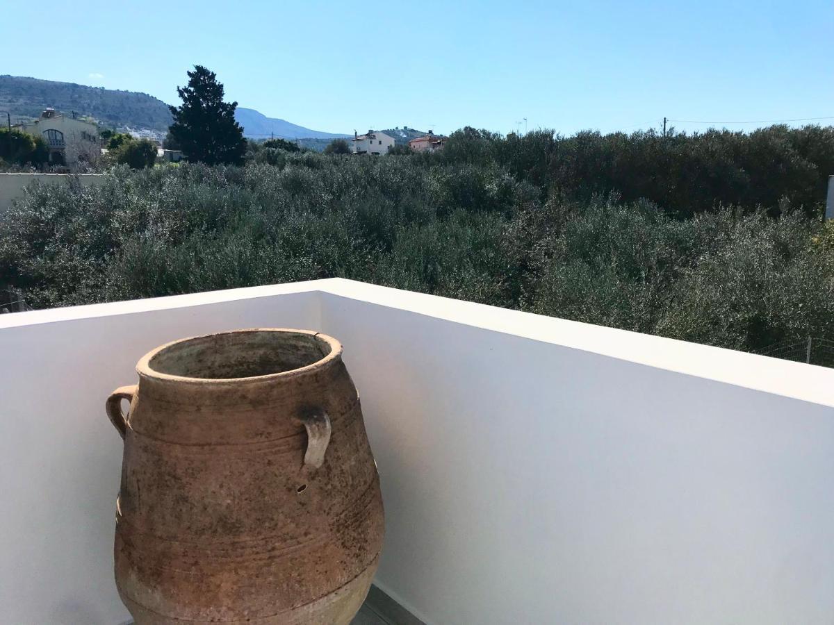 Utopia Residences Gaia House Petrokefalion Luaran gambar