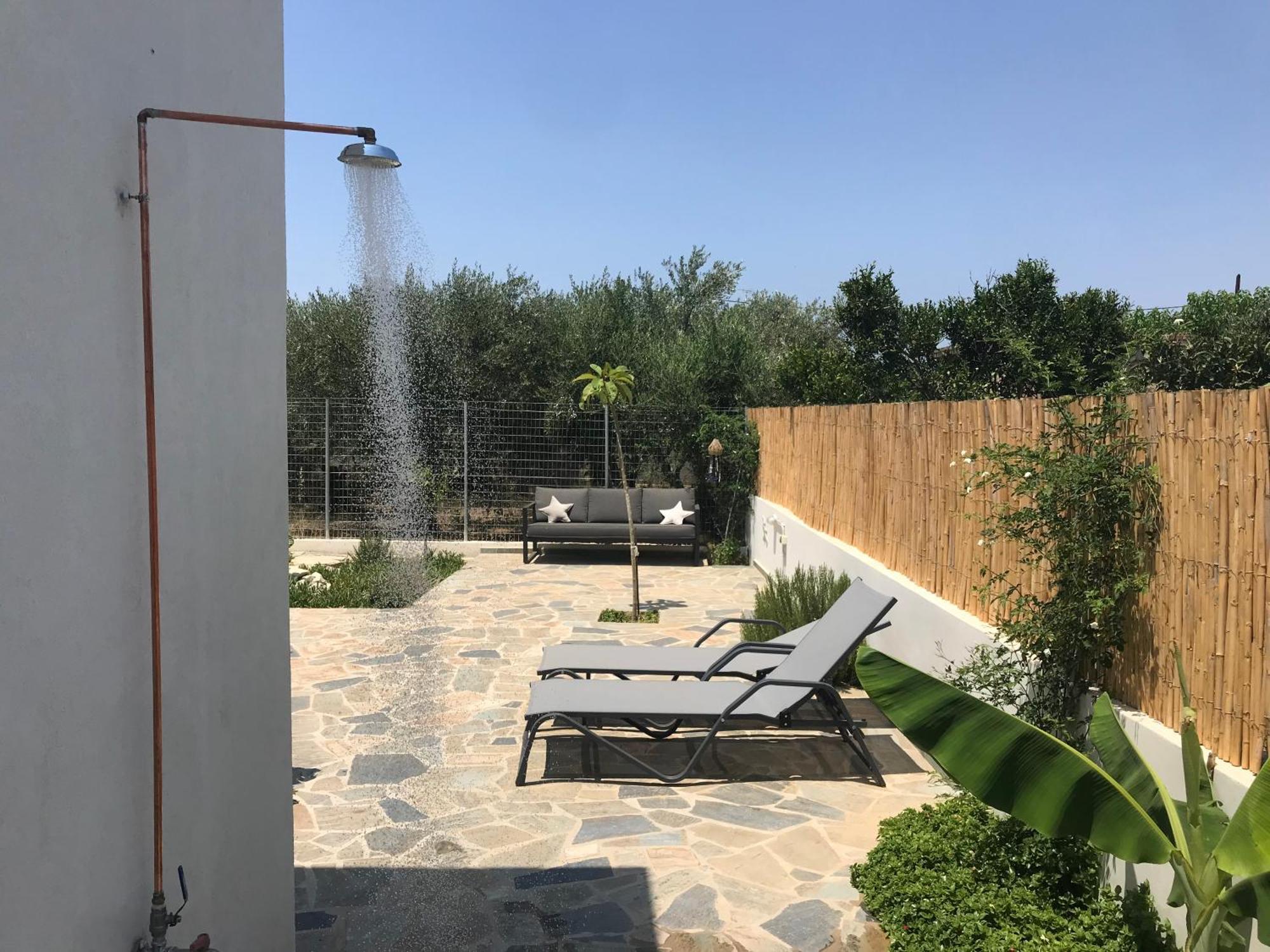 Utopia Residences Gaia House Petrokefalion Luaran gambar